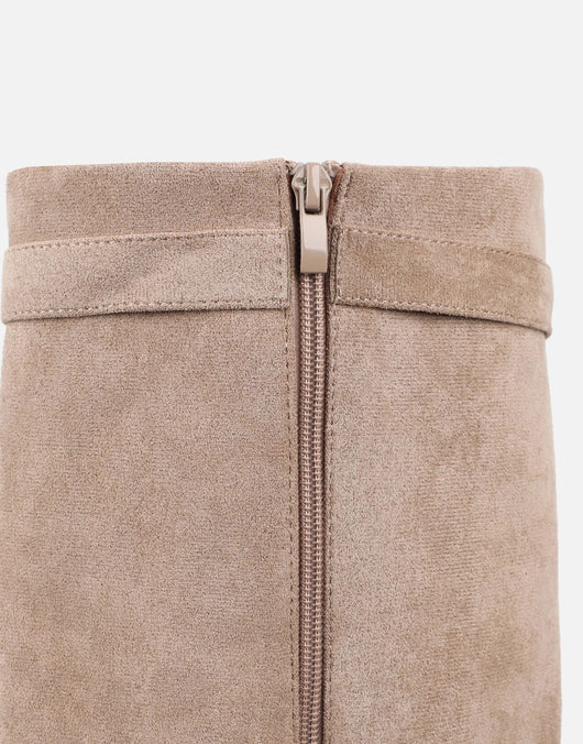 Aure Boot